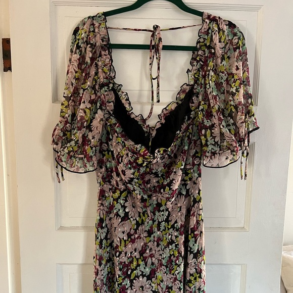 ASOS Design Floral Dress - Picture 4 of 9